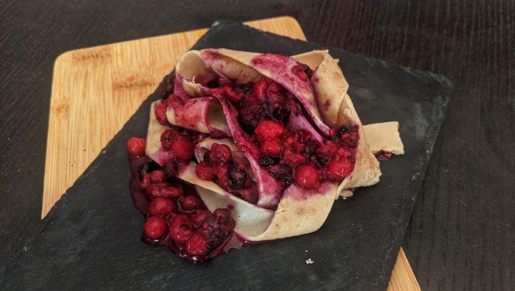Ricetta fit tagliatelle di crepes ai frutti di bosco low fat